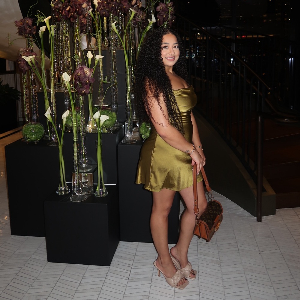 Meet your Posher, Chabelyz